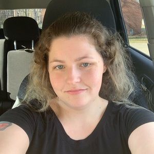 Meet your Posher, Cassie